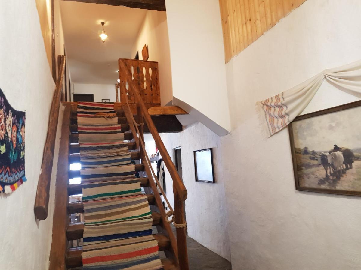 Satu Muscelean Otel Albestii de Muscel Dış mekan fotoğraf